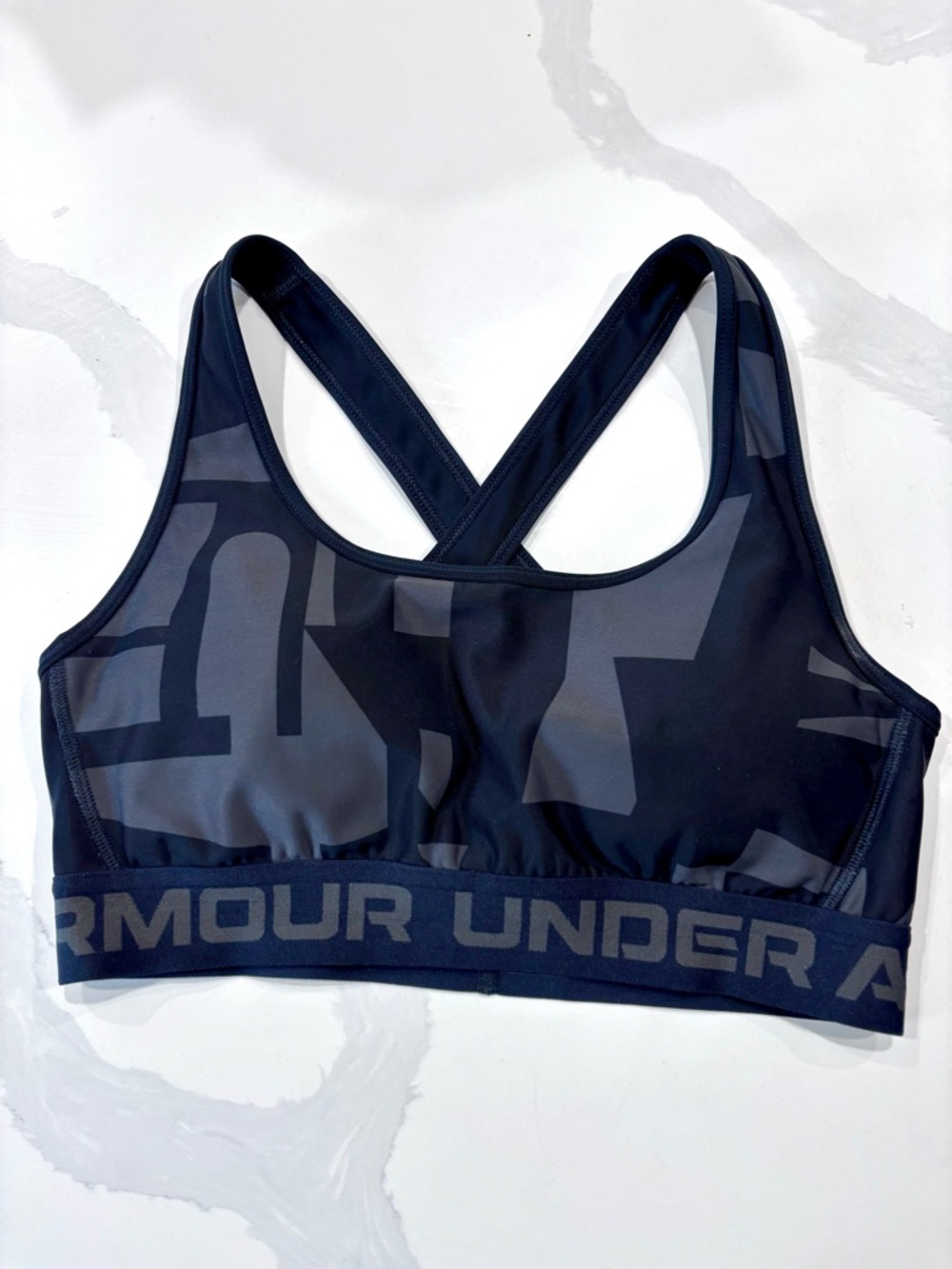 Under Armour Women's Black Graphic Crossback Sports Bra compression